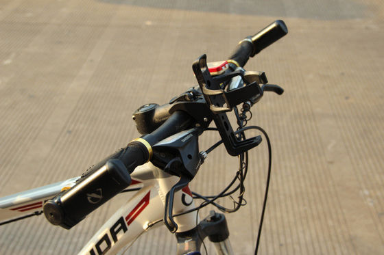 माउंटेन बाइक के लिए त्वरित हटाने योग्य केतली धारक बहुक्रियाशील कप धारक 13*9*9 सेमी